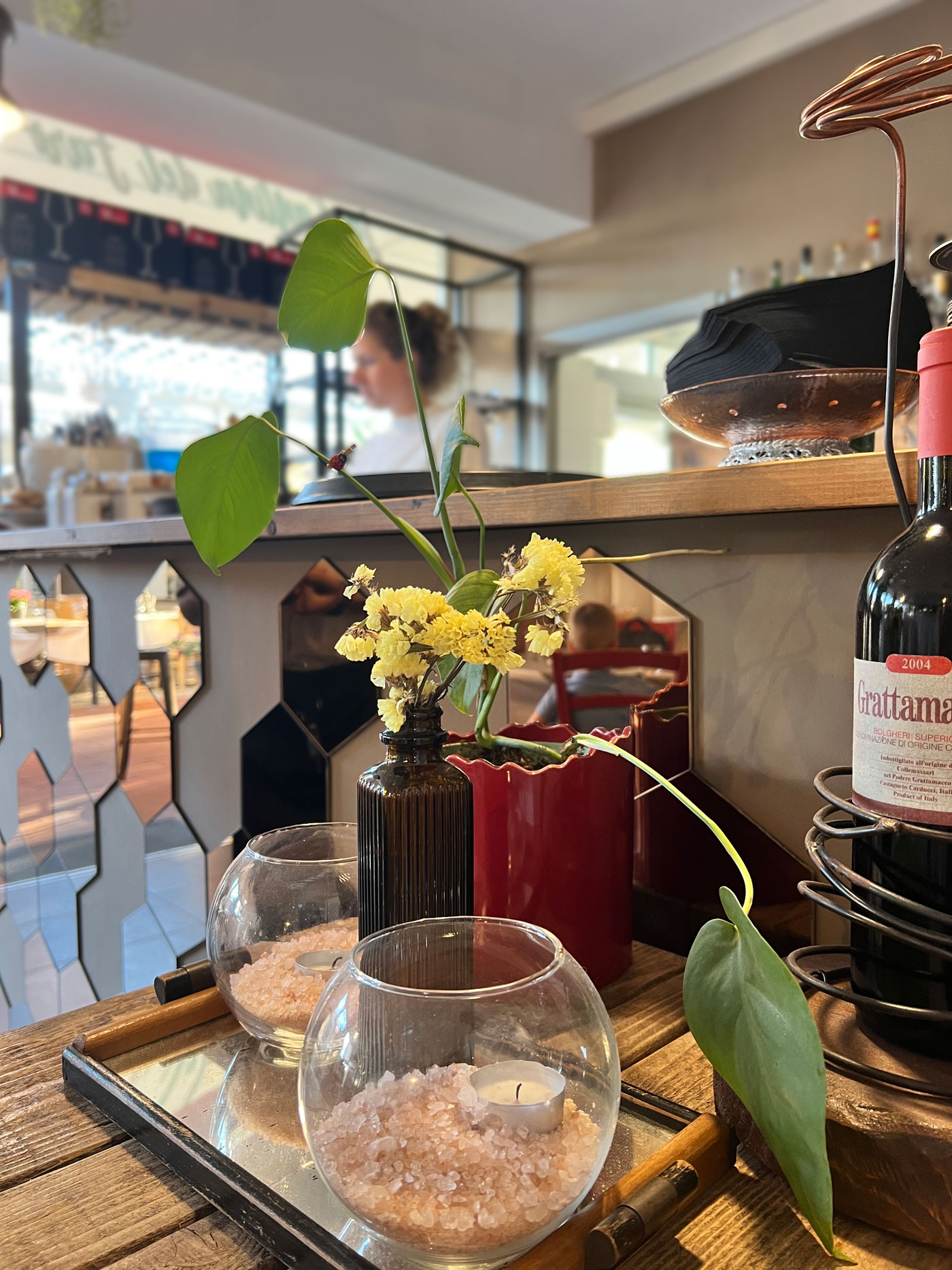 Enoteca e carta dei vini ristorante La Cantina del Faro Bibione - Weinkarte Weinkeller - Italian wine list cellar